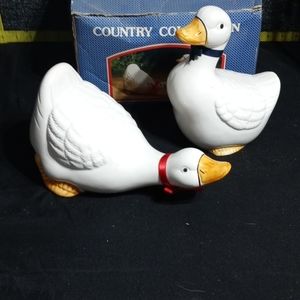 2-Vintage Country Collection Geese